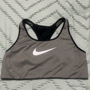 Nike Sports Bra!!